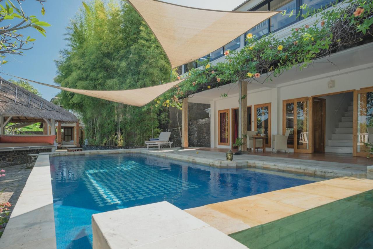 Villa Dinding Batu Singaraja  Exterior photo