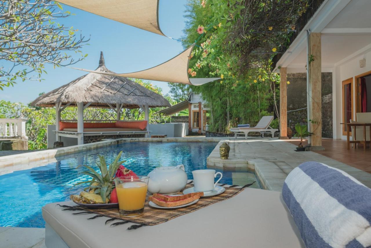 Villa Dinding Batu Singaraja  Exterior photo