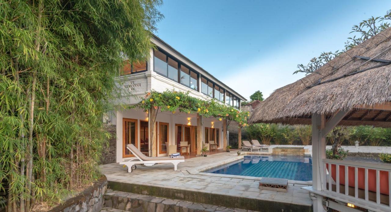Villa Dinding Batu Singaraja  Exterior photo